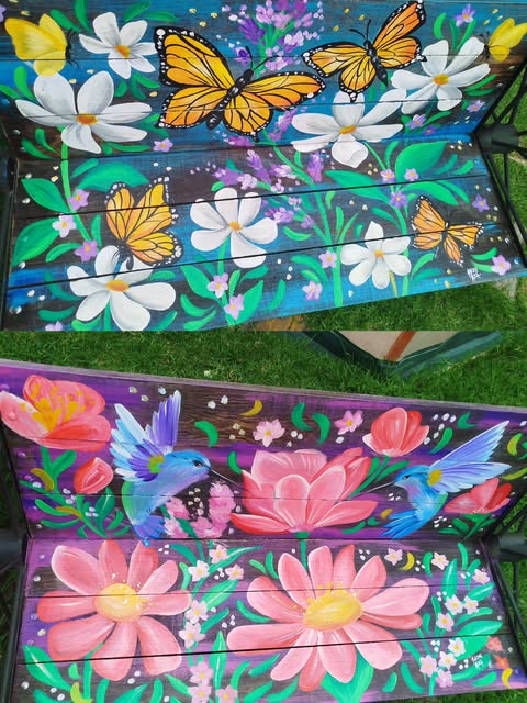 Banca y escalones pintados con flores y mariposas